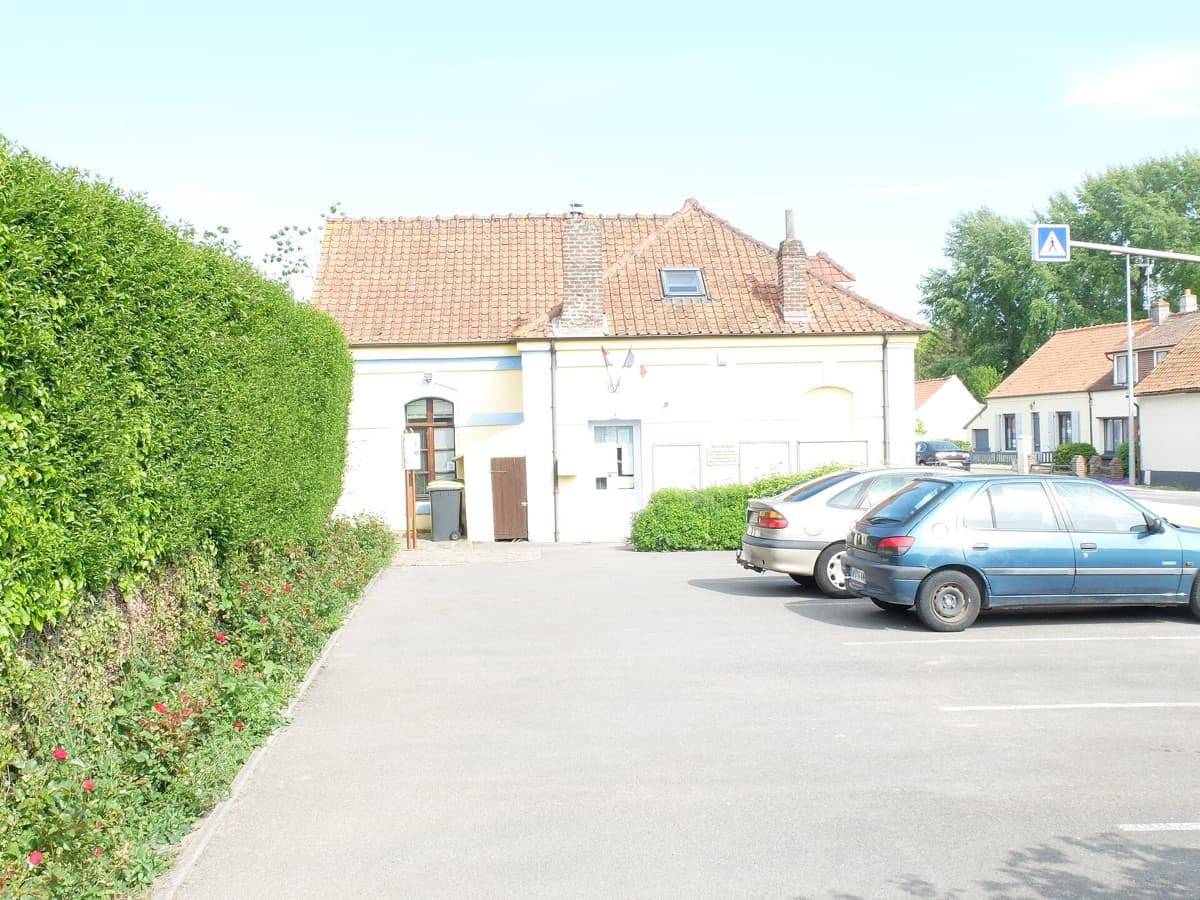 Mairie de Beutin (62170) Mairie de Beutin (62170)