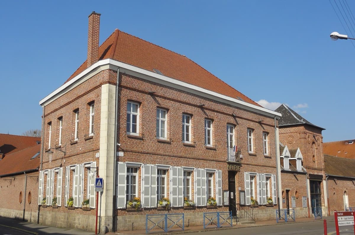 Mairie de Douai (59500) Mairie de Douai (59500)